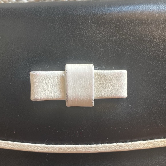 Rolfs Calfskin Leather Vintage Black Trifold Women’s Wallet, White Bow Italy - Picture 3 of 15